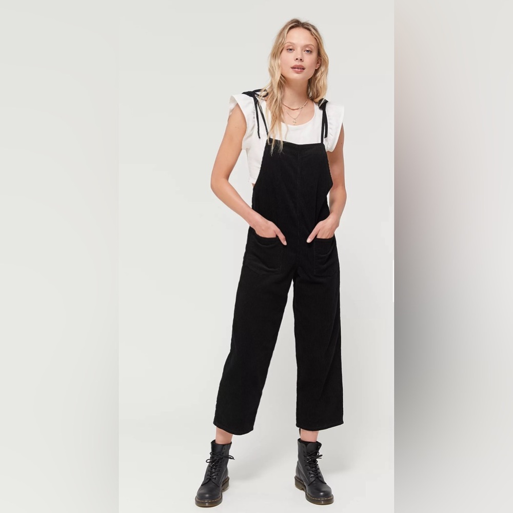 BDG Urban Outfitters Corduroy Tie-Shoulder Overall Pants Size M